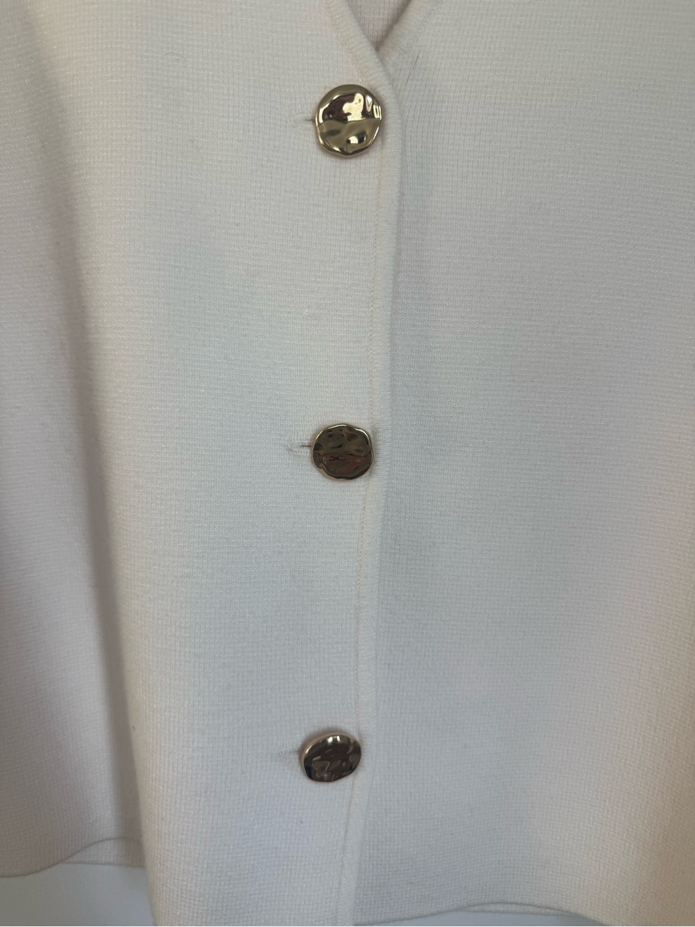 Abercrombie & Fitch Cream Button-Front V-Neck Vest Large - Picture 4 of 4
